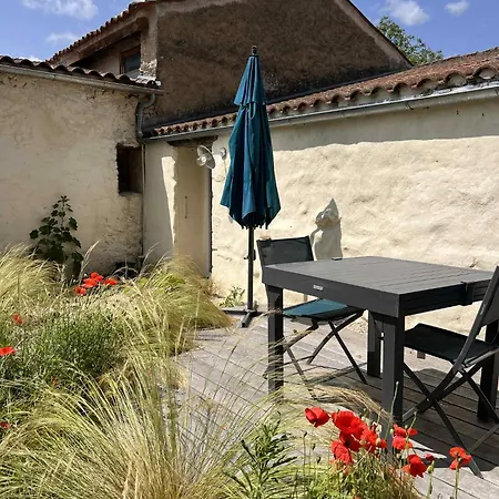 De Charme Romantique Avec Privatif L'echappee Bulles Chambon (Vendee)