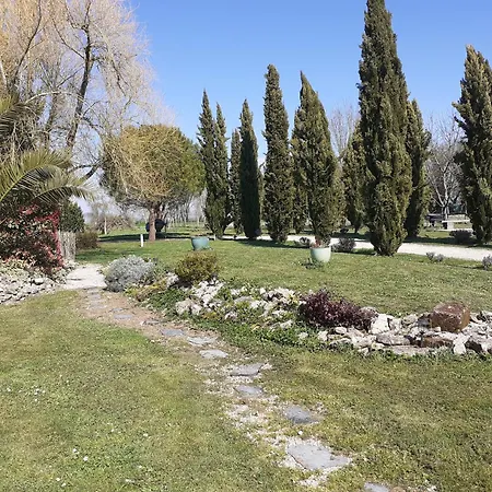 De Charme Romantique Avec Privatif L'echappee Bulles Holiday home Chambon (Vendee)